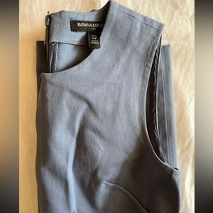 Dusty blue, midi dress, size (0p), worn a couple of times, good condition.